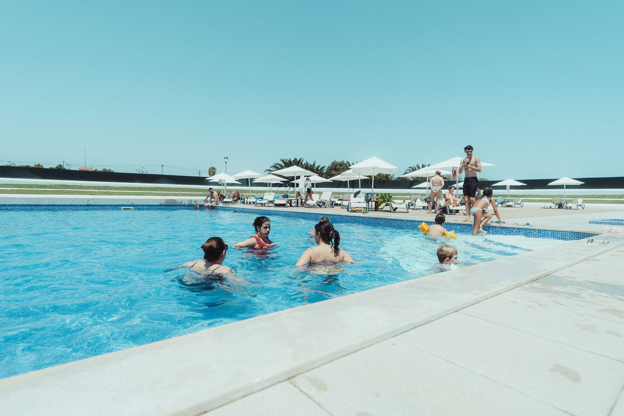 Piscina ampla do Bambino